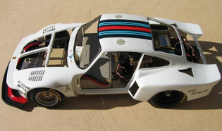 Tamiya RA-1202 Martini Porsche 935 Turbo partially assembled bodyshell